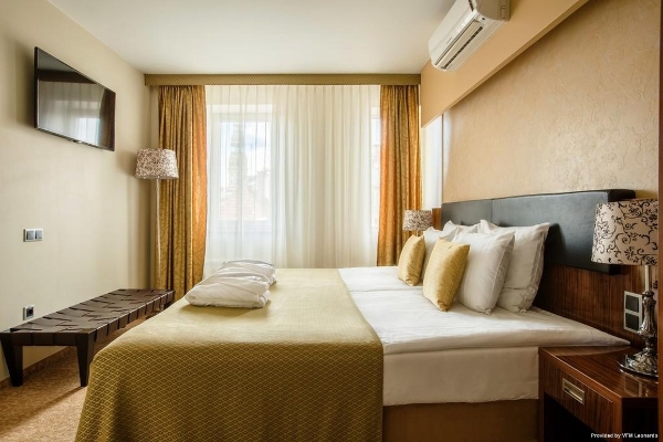 Avalon Hotel & conferences (Riga)